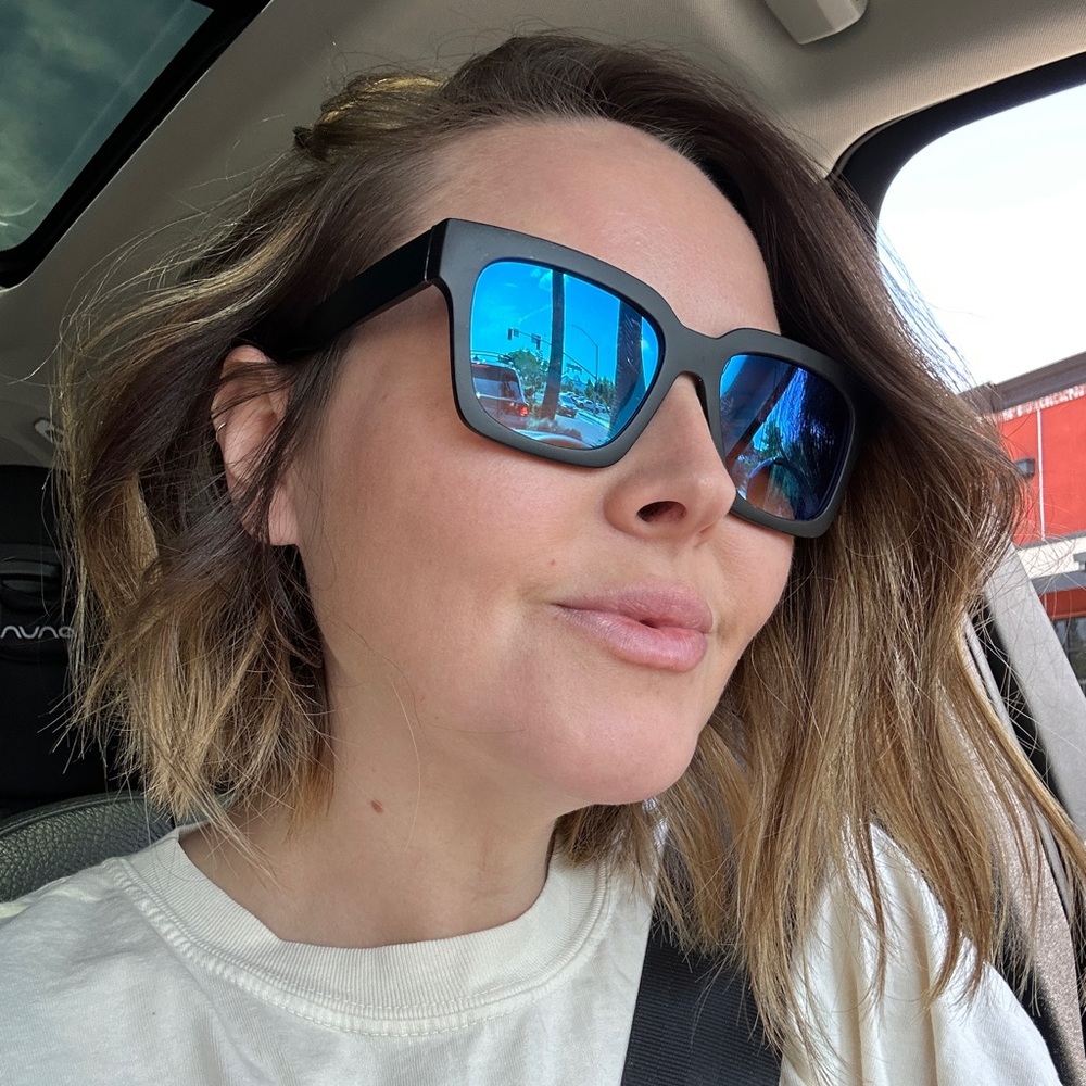 Meet your Posher, Elle